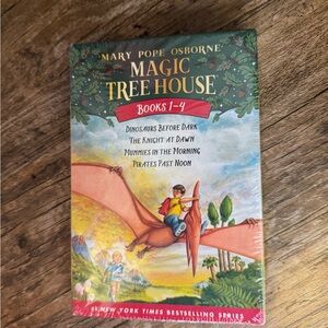 Magic Tree House Books 1-4 Set
